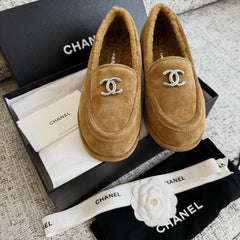 Chanel Wool Loafers #325571