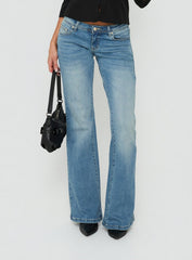 Alyss Ultra Low Rise Flared Jeans Light Vintage Blue