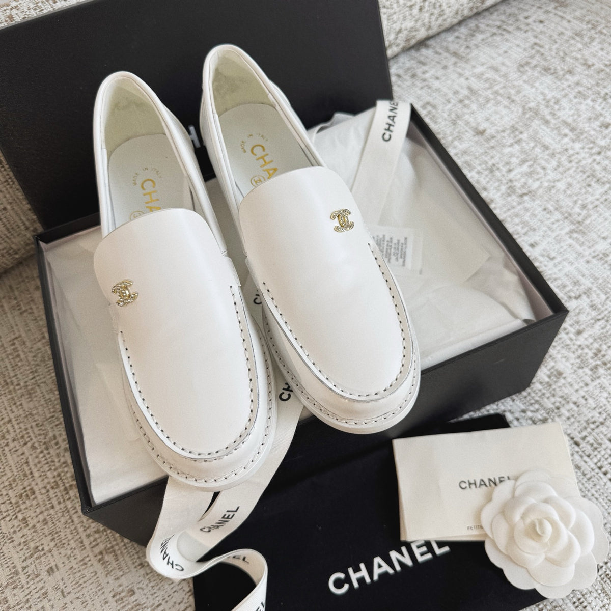 Chanel Leather Loafers #394264