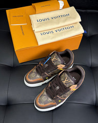 LOUIS VUITTON LV Trainer Sneaker #390675