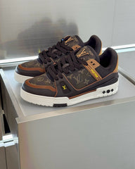 LOUIS VUITTON LV Trainer Sneaker #390675