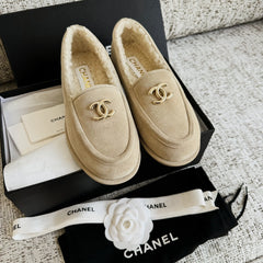 Chanel Wool Loafers #325571