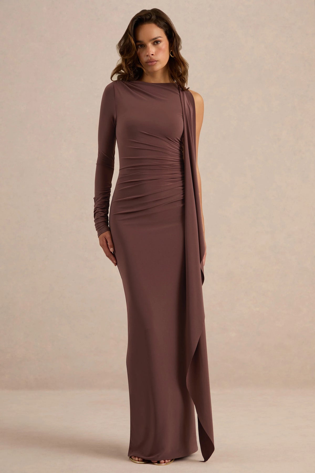 Epona | Dark Brown Wide-Neck Maxi Dress With One-Long Sleeve And Sash-Detail
