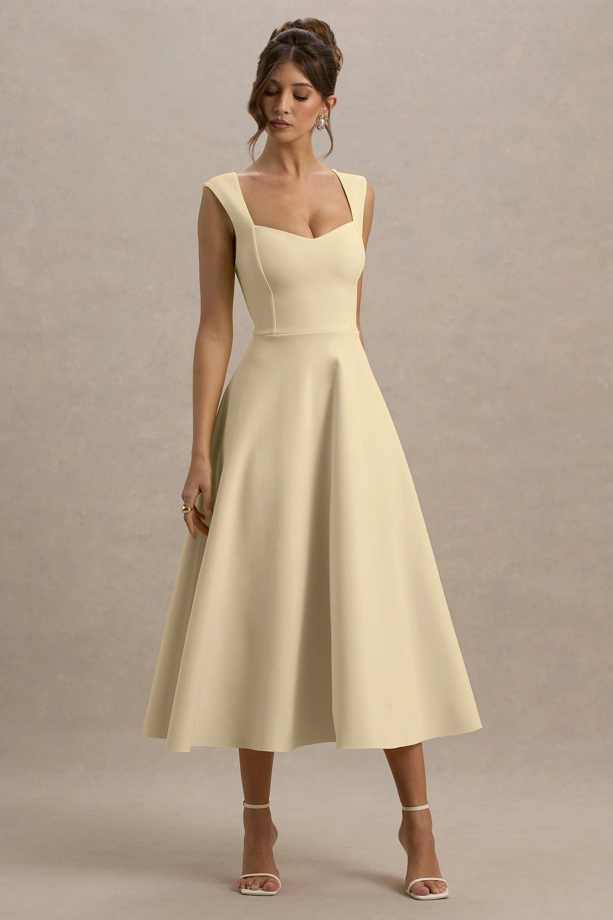 Andromeda | Lemon Sweetheart-Neck Midi Dress